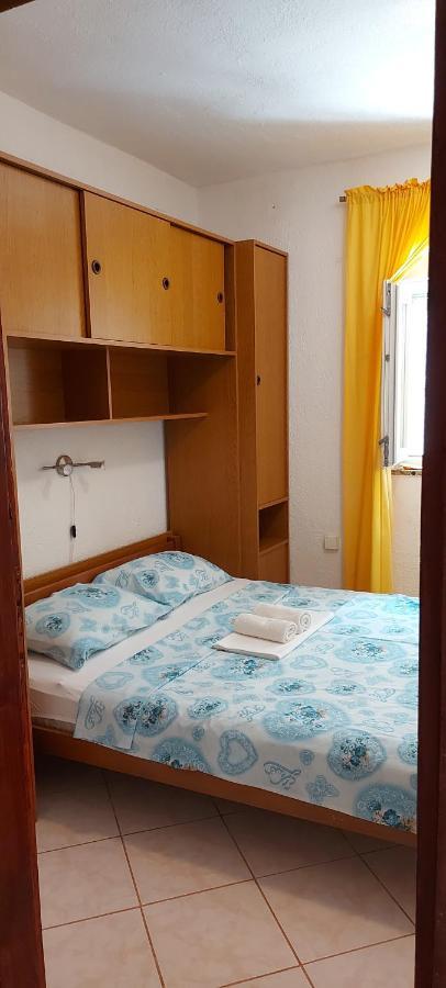 Danijel Hotel Свети Юрай Екстериор снимка