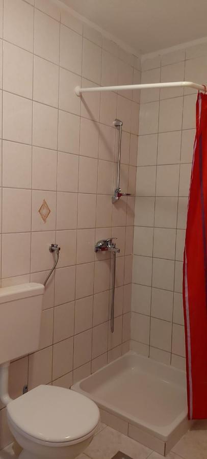 Danijel Hotel Свети Юрай Екстериор снимка